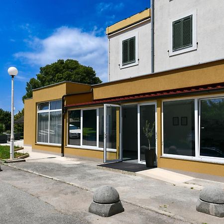 Hotel Kraljevica Exterior foto
