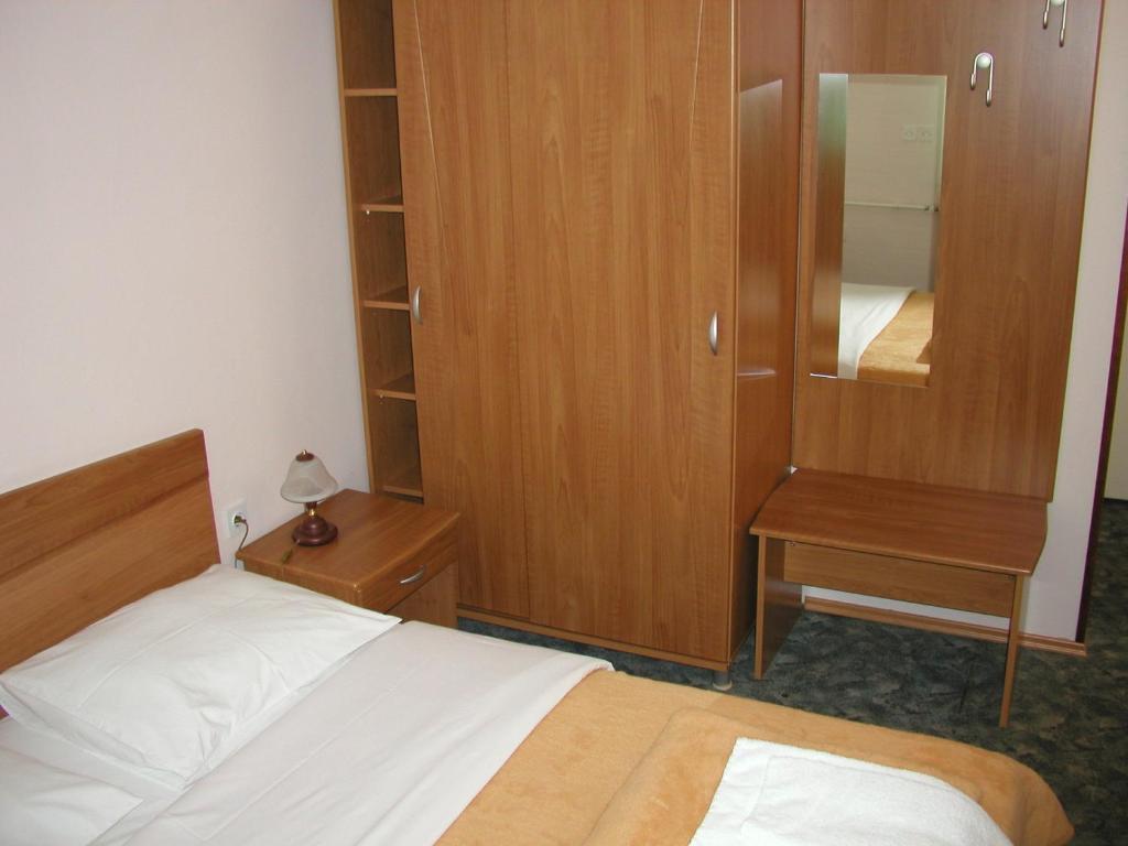 Hotel Kraljevica Habitación foto
